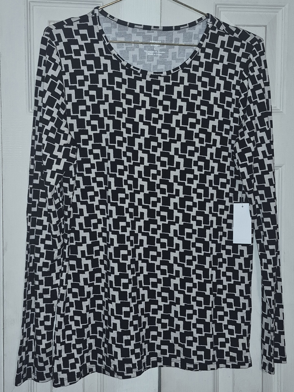 Premise Black & White Geometric Long Sleeve Tee